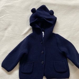 Baby Gap navy sweater size 3-6 month